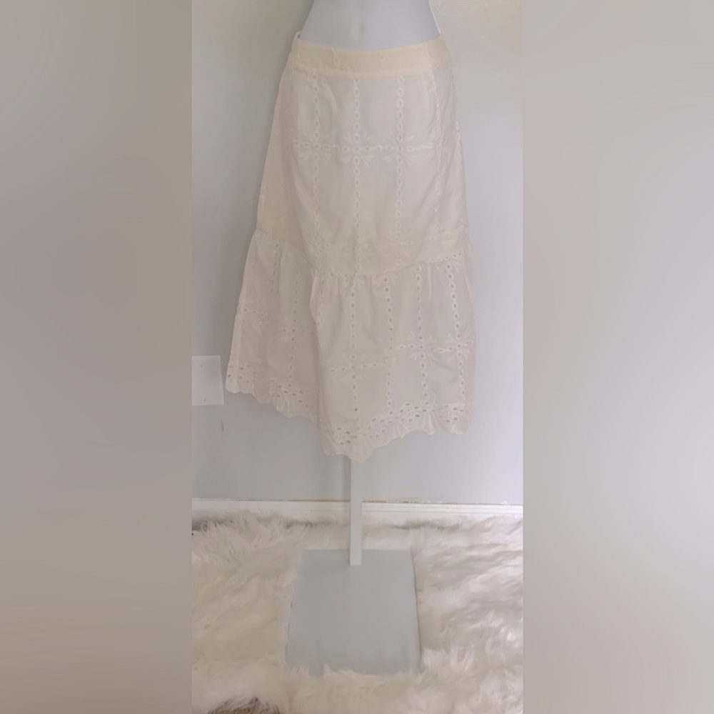 Sugar + Lips White Embroidered Skirt
